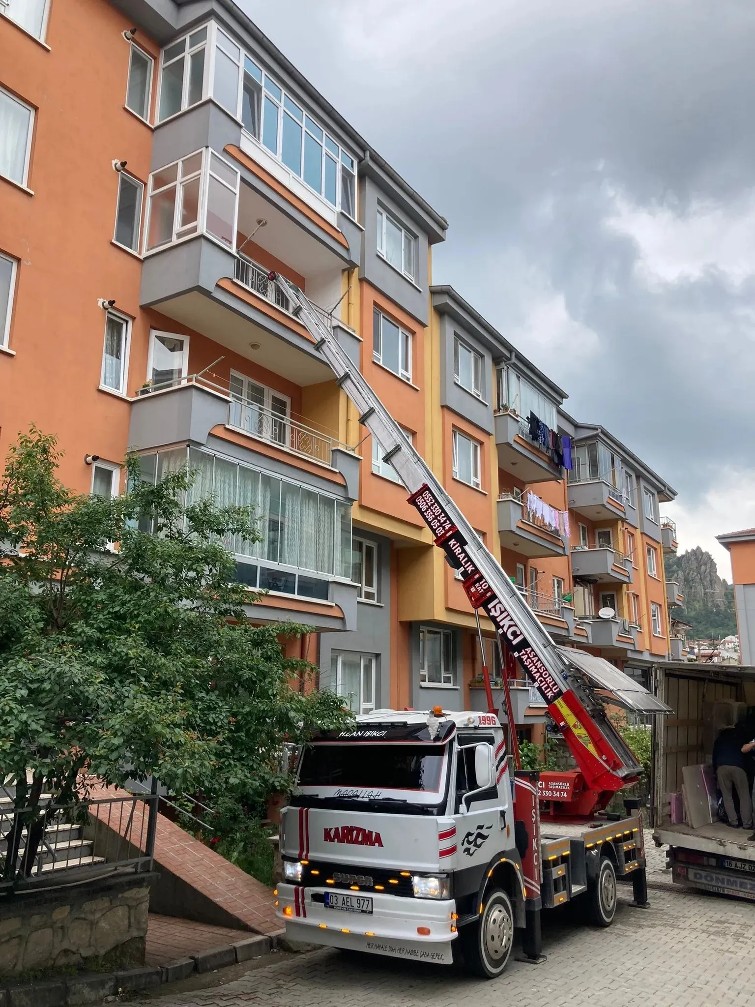 Sandıklı Mobil Asansör