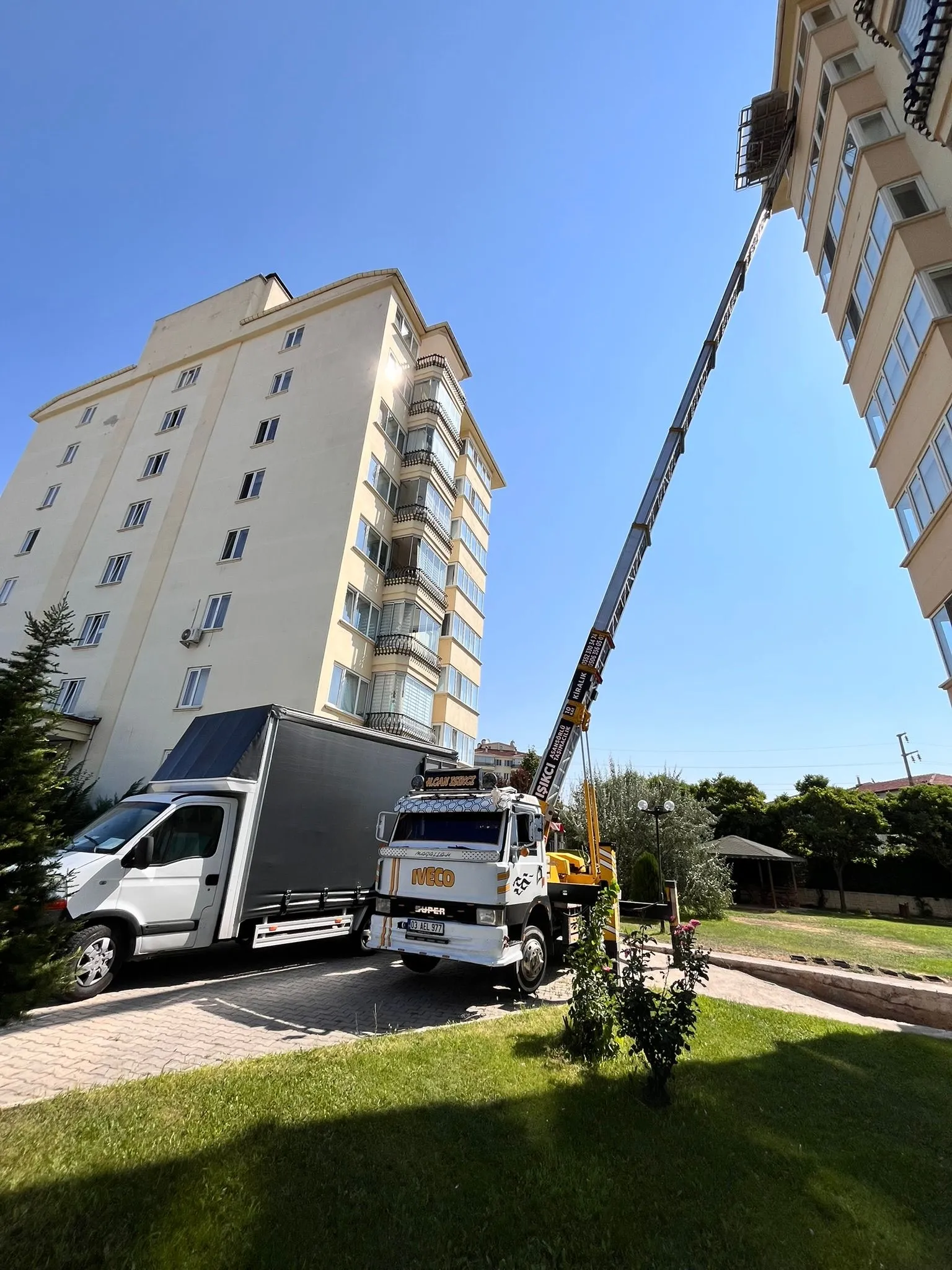 Sandıklı Mobil Asansör