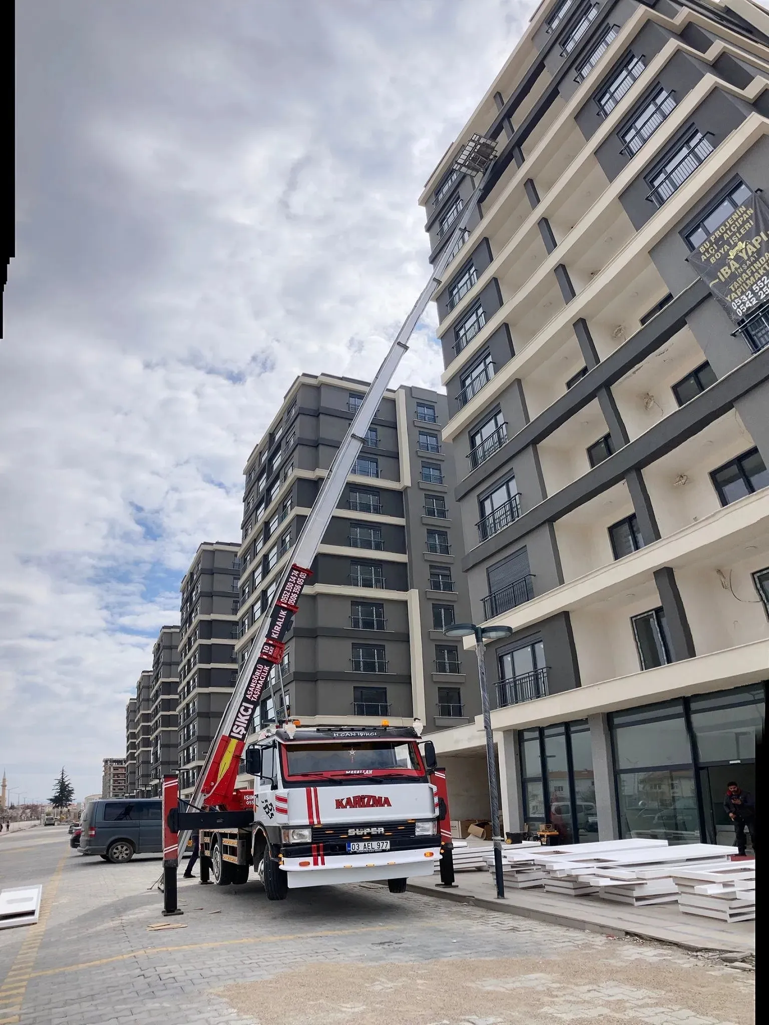 Sandıklı Mobil Asansör